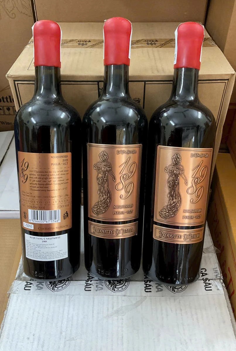 Rượu Vang Ý 1989 Negroamaro Puglia IGT